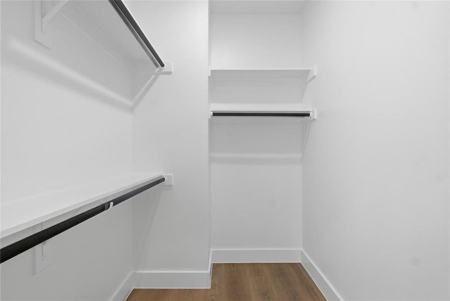 Spacious, unfurnished interior of a new home in , Dallas (Image 23).