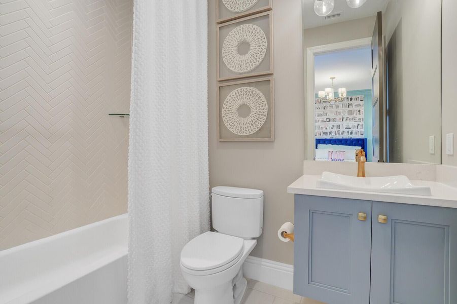 Furnished interior view inside a new home in Alton, Palm Beach Gardens (Image 18).