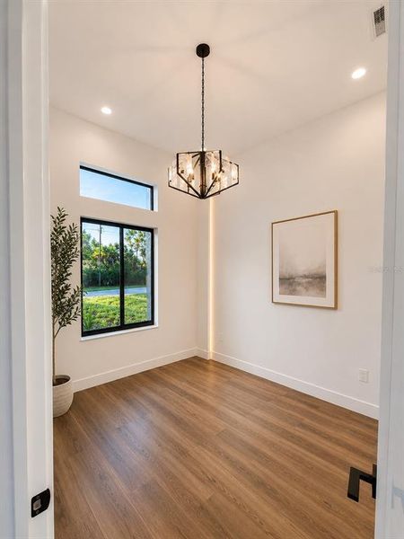Spacious, unfurnished interior of a new home in , Port Charlotte (Image 8).