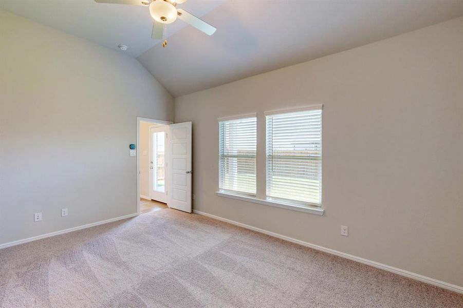 Spacious, unfurnished interior of a new home in Forest Park, Princeton (Image 15). Spacious, unfurnished interior of a new home in Forest Park, Princeton (Image 15).
