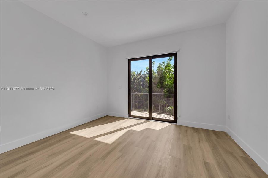 Spacious, unfurnished interior of a new home in , Fort Lauderdale (Image 46). Spacious, unfurnished interior of a new home in , Fort Lauderdale (Image 46).