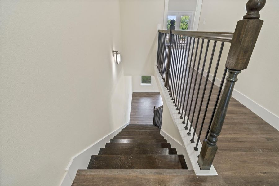 Spacious, unfurnished interior of a new home in , Houston (Image 35).