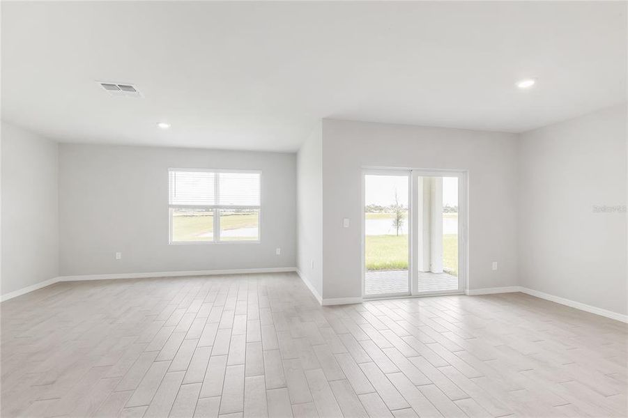 Spacious, unfurnished interior of a new home in Burnt Store Village, Punta Gorda (Image 12). Spacious, unfurnished interior of a new home in Burnt Store Village, Punta Gorda (Image 12).