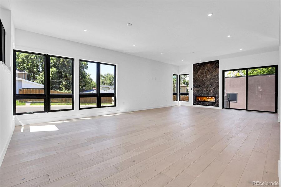 Spacious, unfurnished interior of a new home in , Denver (Image 41).