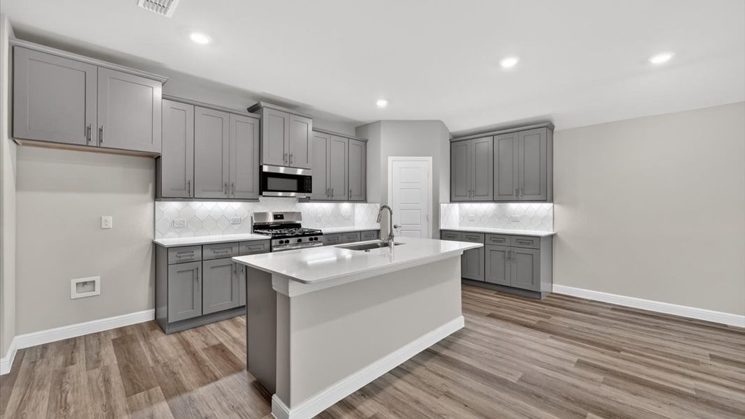 Furnished interior view inside a new home in Sandstone Estates, Granbury (Image 5).