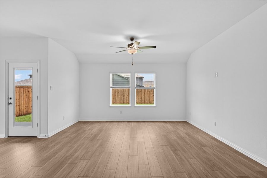Spacious, unfurnished interior of a new home in River Ridge, Crandall (Image 13). Spacious, unfurnished interior of a new home in River Ridge, Crandall (Image 13).