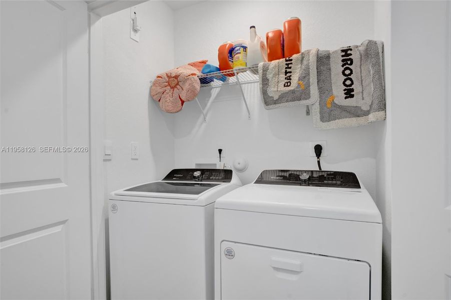 Close-up of interior finishes inside a home in Sebastian Isles, Florida City (Image 21).