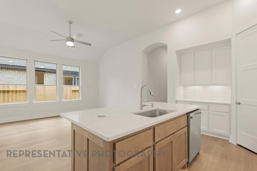 Furnished interior view inside a new home in Evergreen, Conroe (Image 8). Furnished interior view inside a new home in Evergreen, Conroe (Image 8).