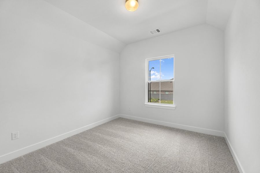 Spacious, unfurnished interior of a new home in The Grand Prairie, Hockley (Image 16).