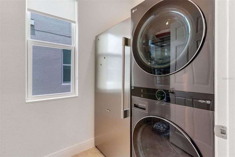 Furnished interior view inside a new home in , Clermont (Image 7).