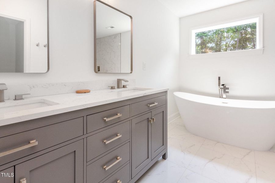 021_img_1998-edit_130 021_img_1998-edit_130