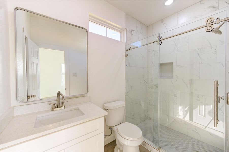 Furnished interior view inside a new home in , Cleveland (Image 15).