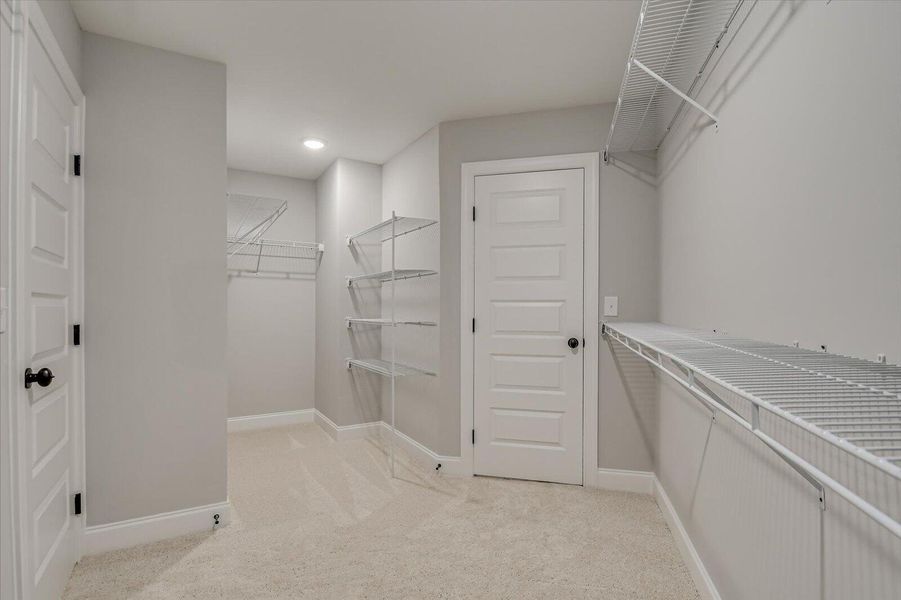 Spacious, unfurnished interior of a new home in Tillery Park, Grovetown (Image 39). Spacious, unfurnished interior of a new home in Tillery Park, Grovetown (Image 39).