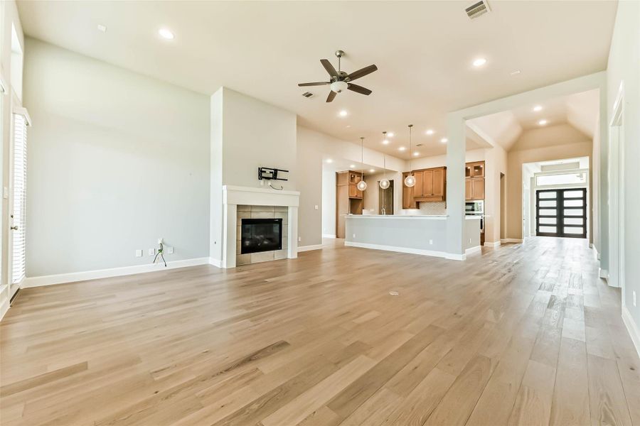 Spacious, unfurnished interior of a new home in , Manvel (Image 38). Spacious, unfurnished interior of a new home in , Manvel (Image 38).