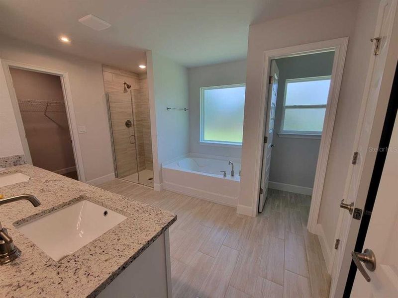 Furnished interior view inside a new home in , Ocala (Image 7).