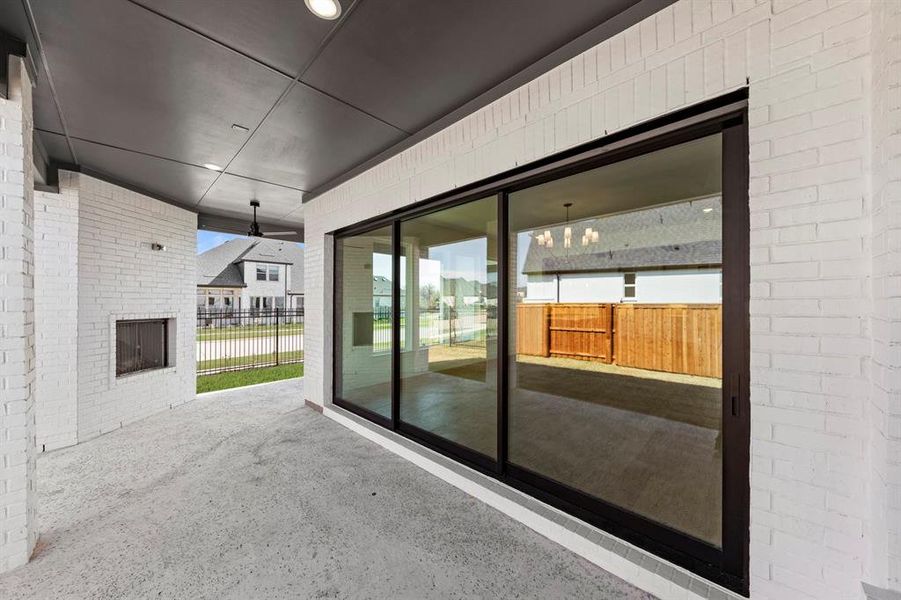 49. 200 Pearland - Patio