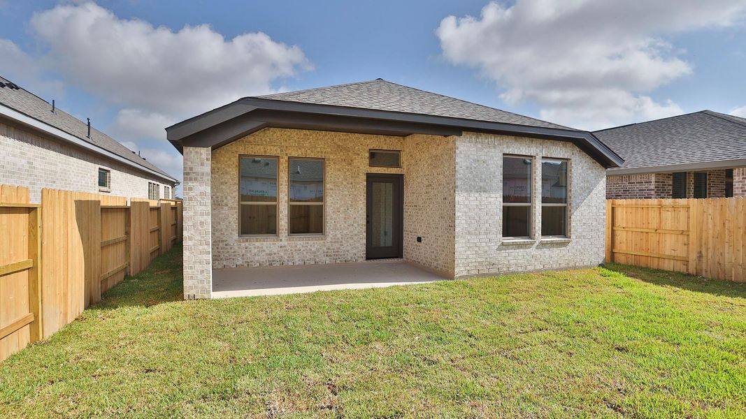 Exterior details and patio area of a home in The Grand Prairie, Hockley (Image 3).