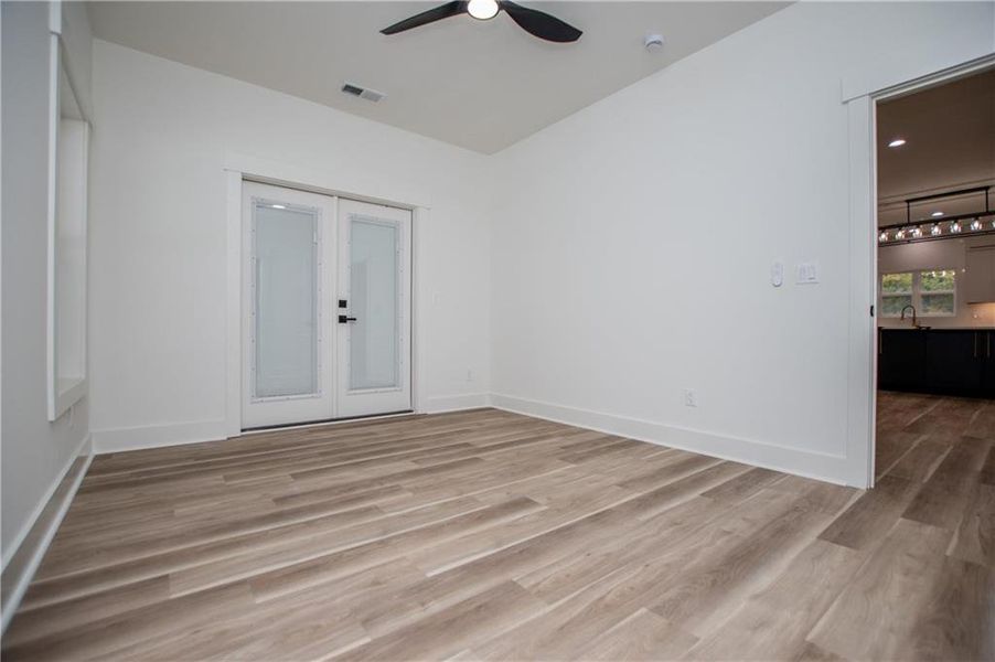 Spacious, unfurnished interior of a new home in , Newnan (Image 64).