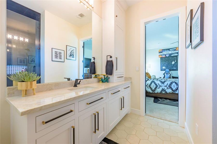 Furnished interior view inside a new home in , Odessa (Image 32).