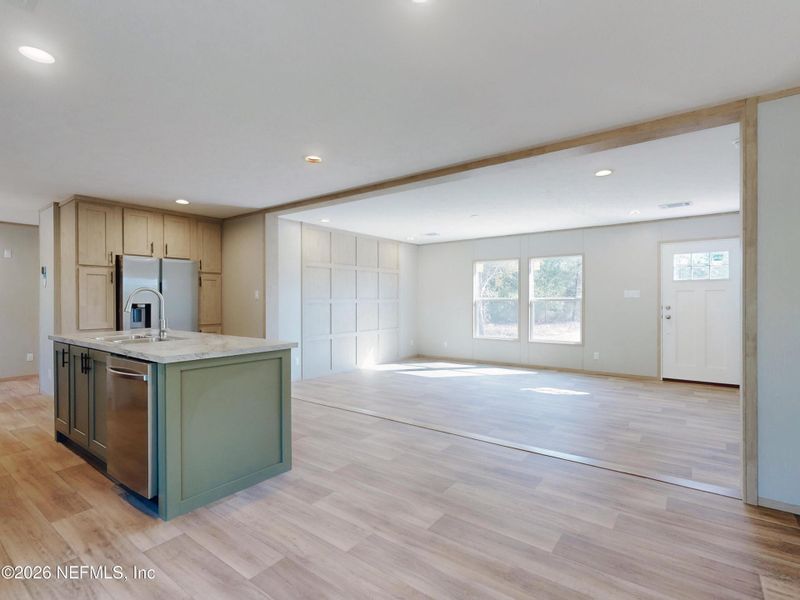 Spacious, unfurnished interior of a new home in , Keystone Heights (Image 25).