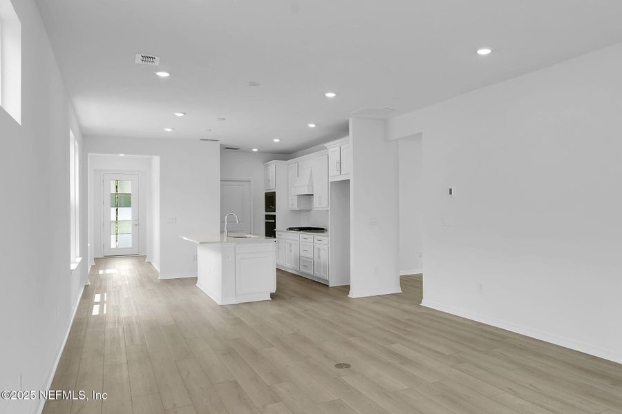 Spacious, unfurnished interior of a new home in Summer Bay at Grand Oaks, St. Augustine (Image 24).