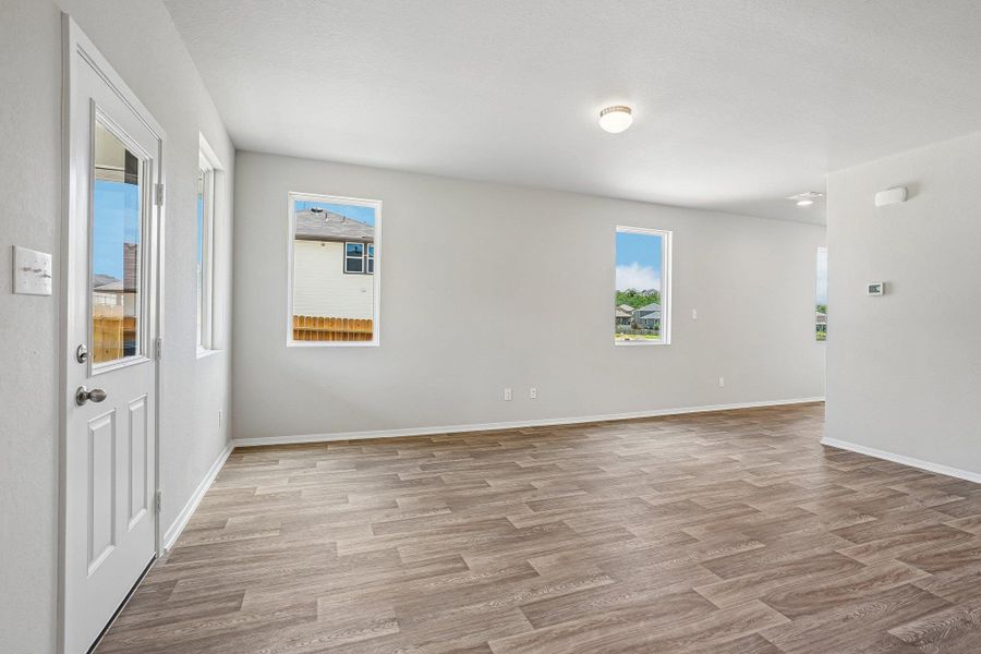 Spacious, unfurnished interior of a new home in Hunters Ranch, San Antonio (Image 14). Spacious, unfurnished interior of a new home in Hunters Ranch, San Antonio (Image 14).