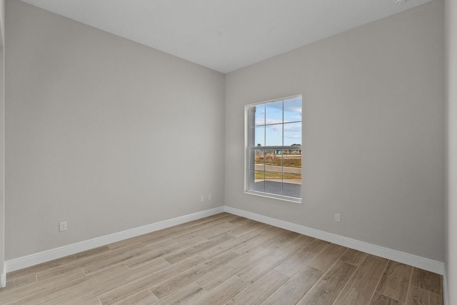 Representative unfurnished interior of a home built from the Weston Signature by GHO Homes in High Pointe, Vero Beach (Image 39).