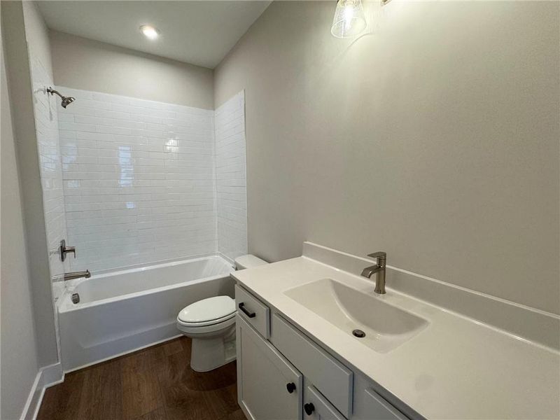 Furnished interior view inside a new home in , Alpharetta (Image 6). Furnished interior view inside a new home in , Alpharetta (Image 6).