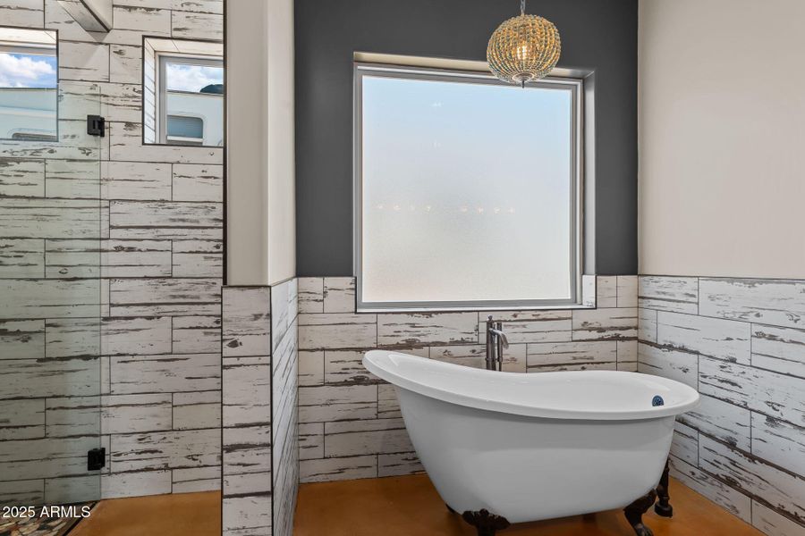 25-web-or-mls-DSC09281 25-web-or-mls-DSC09281