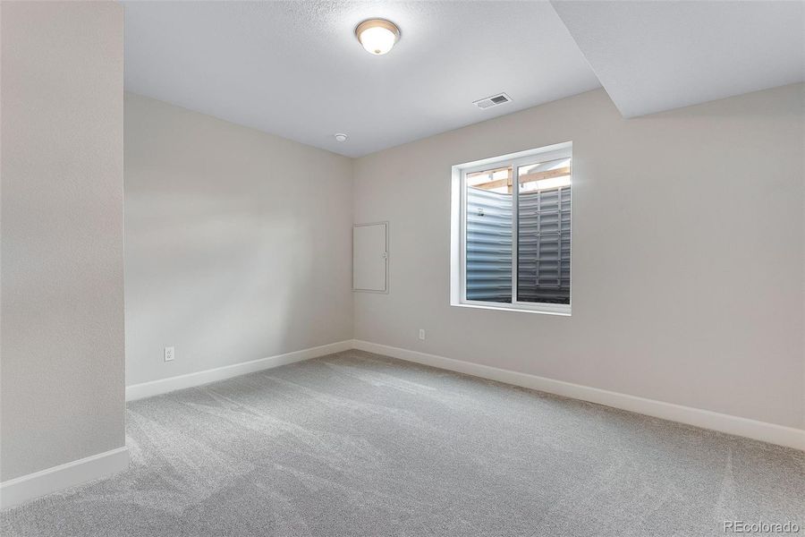 Spacious, unfurnished interior of a new home in Crescendo Collection at Reunion, Commerce City (Image 19). Spacious, unfurnished interior of a new home in Crescendo Collection at Reunion, Commerce City (Image 19).