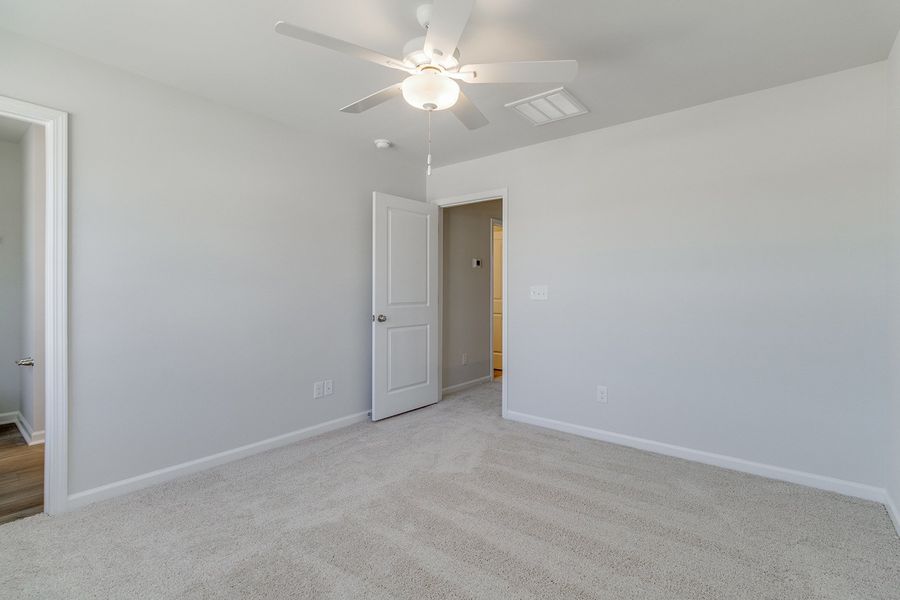 Spacious, unfurnished interior of a new home in Haynes Park, Columbia (Image 23).