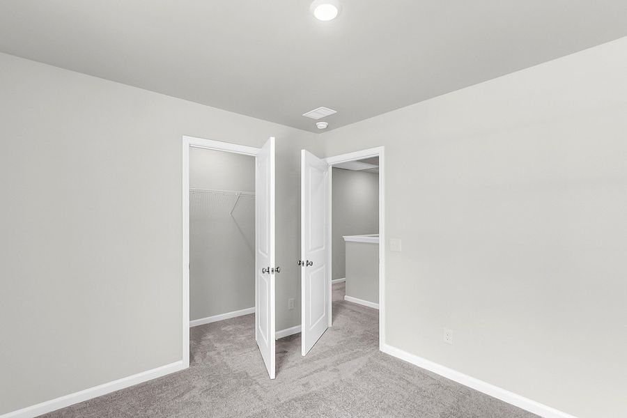 Spacious, unfurnished interior of a new home in Central Creek, Goose Creek (Image 42).