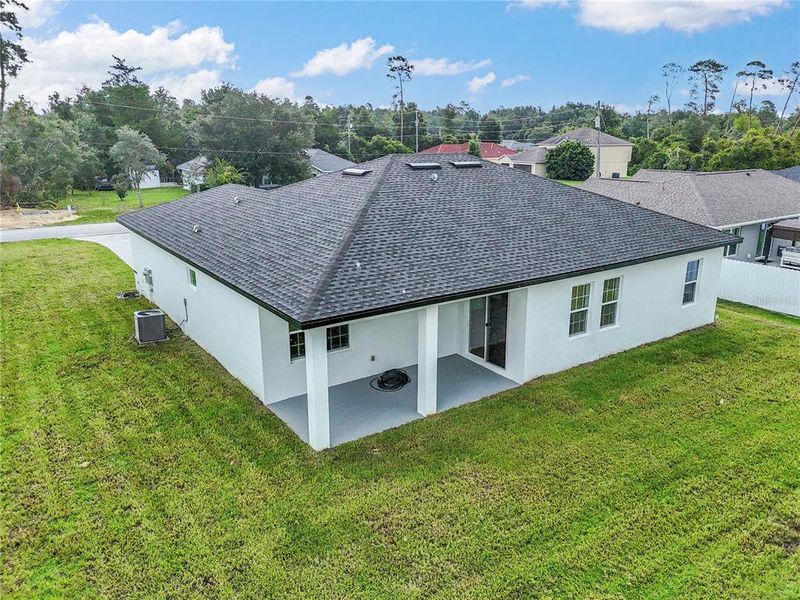 Exterior details and patio area of a home in , Ocala (Image 26).