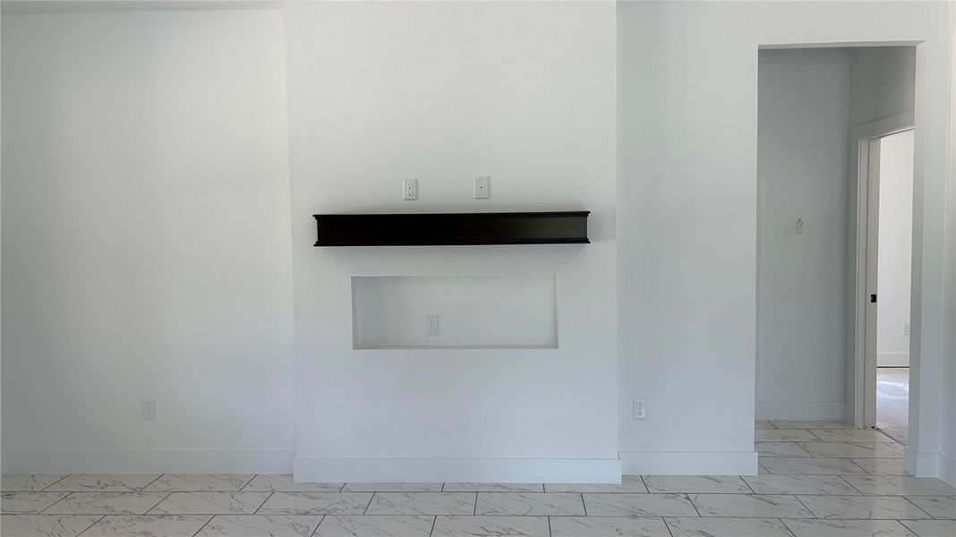 Spacious, unfurnished interior of a new home in , Huffman (Image 7).