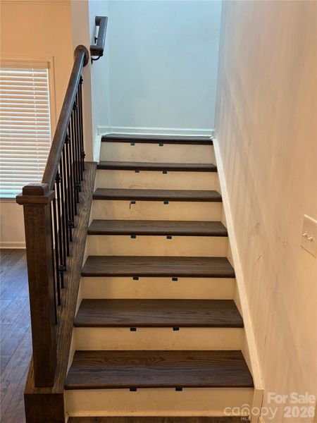 Image 34 of a home in Hidden Lakes.