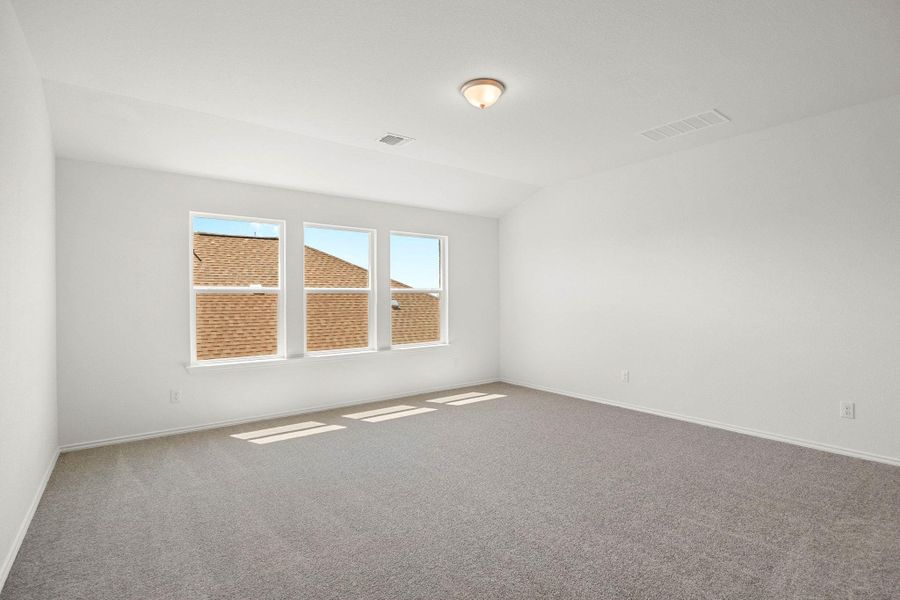 Spacious, unfurnished interior of a new home in Salerno - Classic Collection, Round Rock (Image 27). Spacious, unfurnished interior of a new home in Salerno - Classic Collection, Round Rock (Image 27).