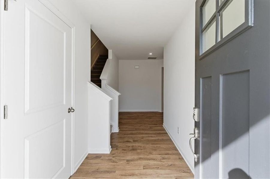 Spacious, unfurnished interior of a new home in Silver Leaf, Dawsonville (Image 19).