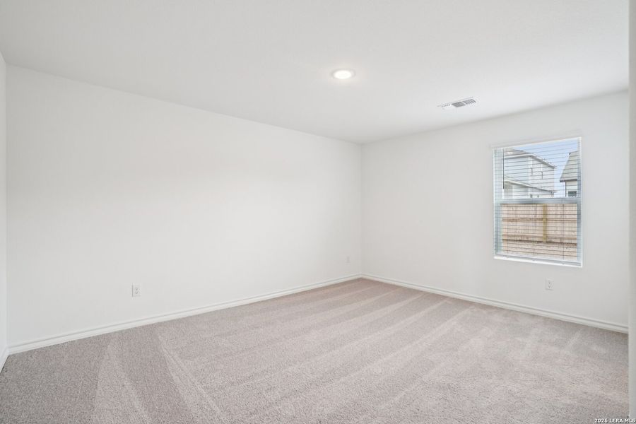 Spacious, unfurnished interior of a new home in , New Braunfels (Image 27). Spacious, unfurnished interior of a new home in , New Braunfels (Image 27).