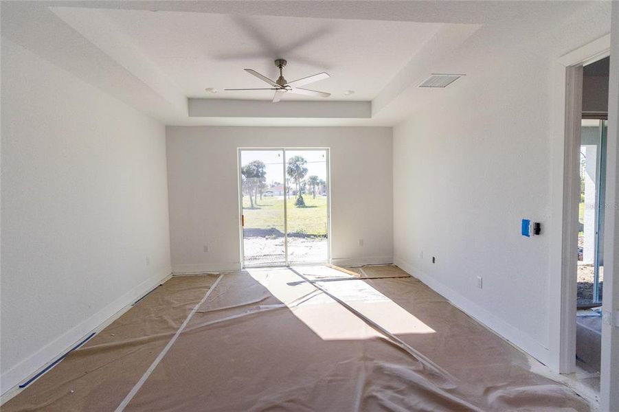 Spacious, unfurnished interior of a new home in , Rotonda West (Image 22).