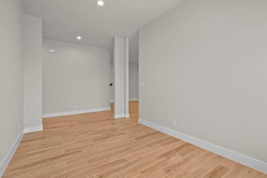 Spacious, unfurnished interior of a new home in Beacon Hill, Waller (Image 14).
