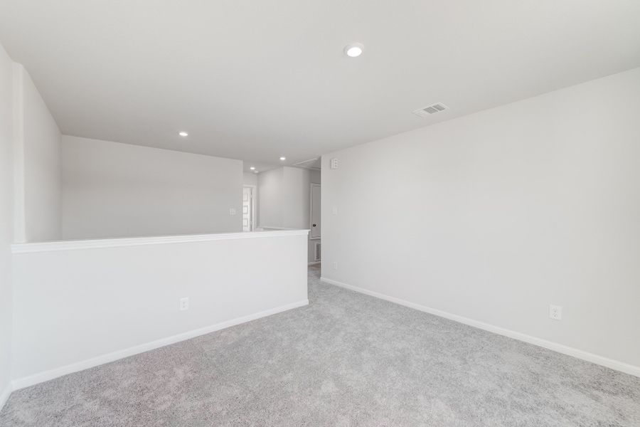 Spacious, unfurnished interior of a new home in Cresson Estates, Godley (Image 24).