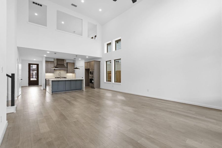 10923 Spring Wind Drive Missouri City, TX New Home Image 17