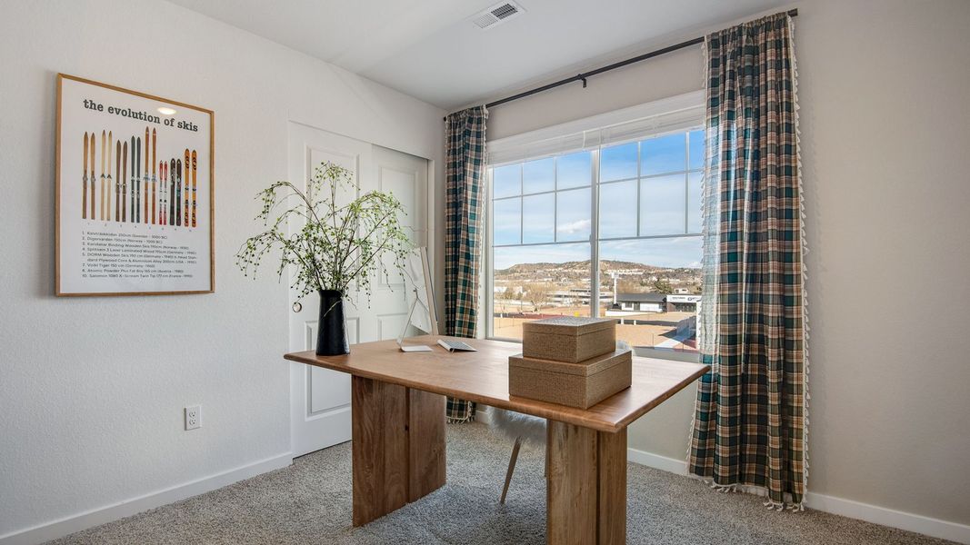 Furnished interior view inside a new home in Ellston Park, Colorado Springs (Image 20).