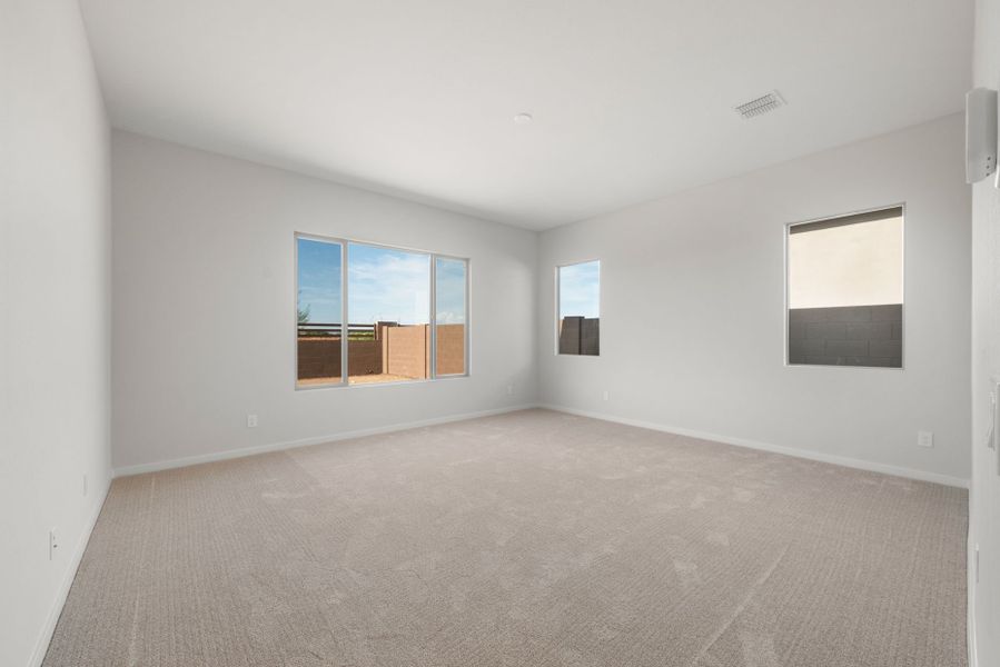 Spacious, unfurnished interior of a new home in Legado West, Queen Creek (Image 20).