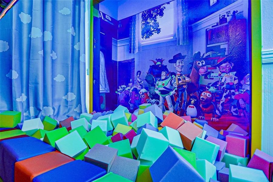 Community amenities in , Kissimmee (Image 54).