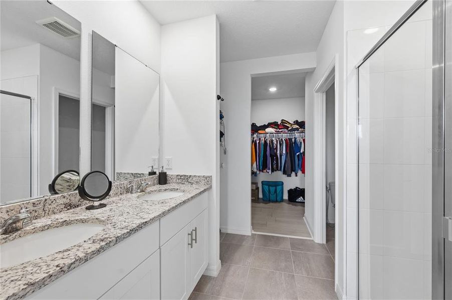 Furnished interior view inside a new home in , Haines City (Image 15).