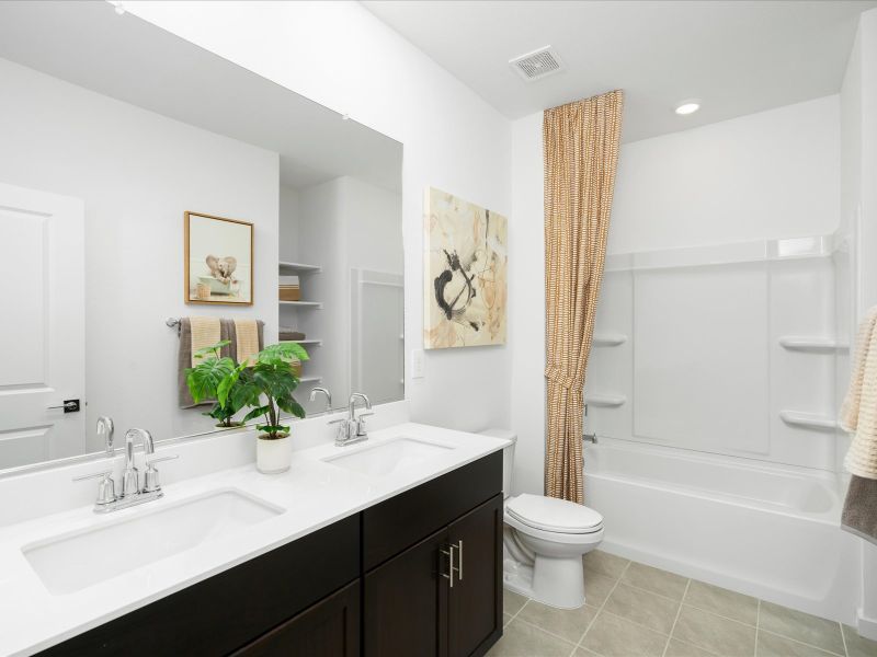 Bathroom in the Leslie Floorplan at Rancho Mirage