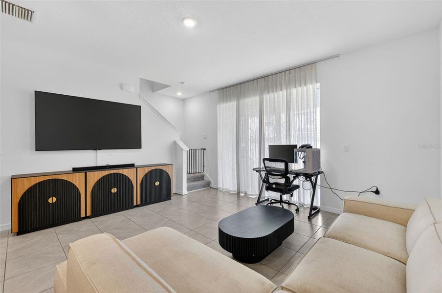 Furnished interior view inside a new home in Mangrove Point, Apollo Beach (Image 40).