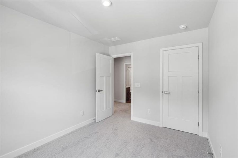 Spacious, unfurnished interior of a new home in Crescent Cove, Summerville (Image 15). Spacious, unfurnished interior of a new home in Crescent Cove, Summerville (Image 15).