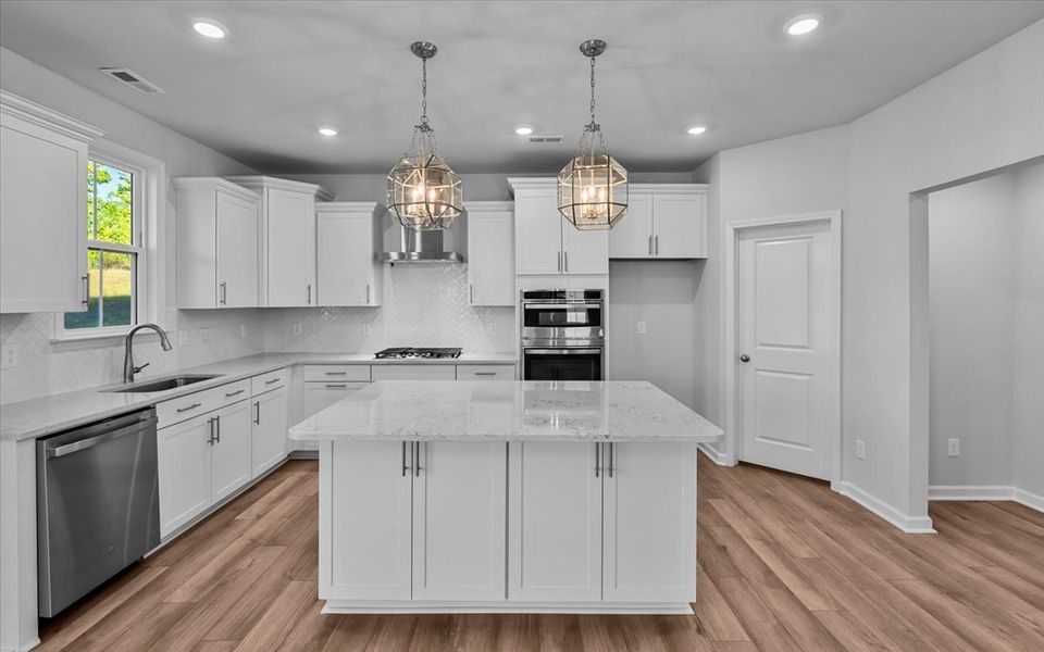 Furnished interior view inside a new home in Rogers Spring, Graham (Image 9).